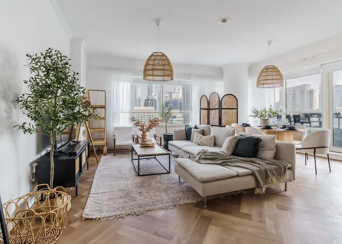 Guestready - Bohemian Apt With Marina View